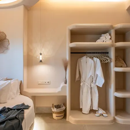 Edem Paros 4*
